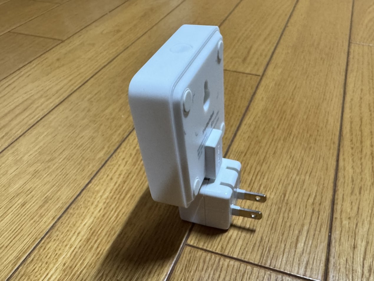 ハブミニをACアダプターに接続した完成形